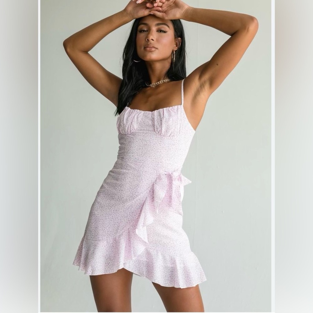Princess Polly Dress                                                    Size 4